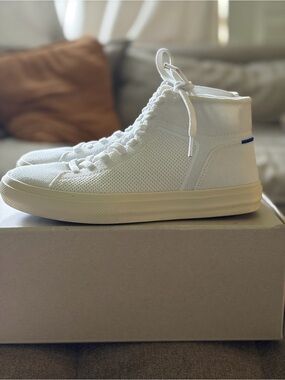 Rothy’s  Washable Women High-Top Knit Sneakers